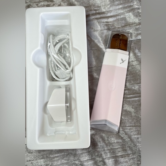 DERMAPORE Ultrasonic Pore Extractor & Serum Infuser-NIB - Picture 4 of 4